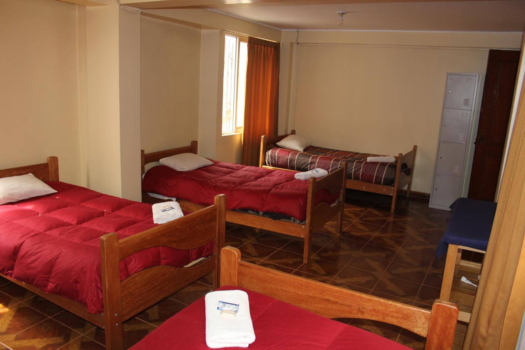 Cuscopackers Hostels エクステリア 写真